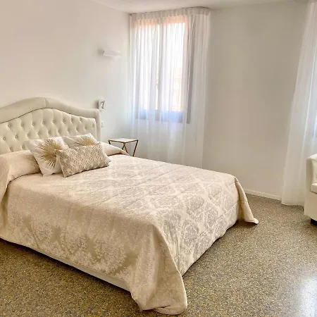 Ca' Degli Oresi Apartment